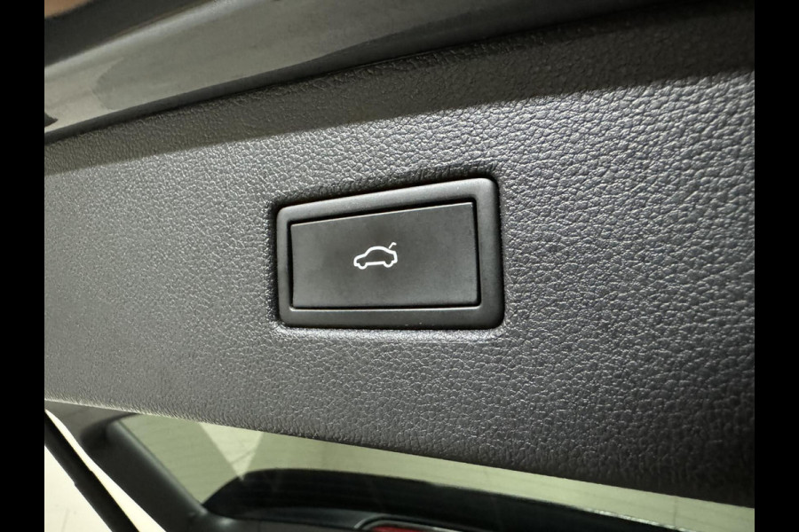Volkswagen Tiguan 1.4 TSI eHybrid Black Style R-Line Pano Sfeer Trekh.