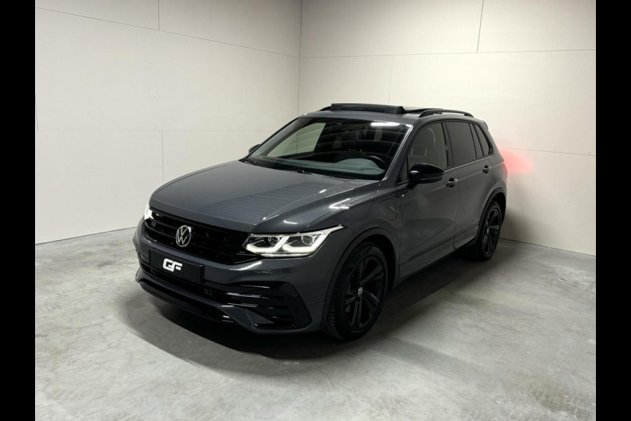 Volkswagen Tiguan 1.4 TSI eHybrid Black Style R-Line Pano Sfeer Trekh.
