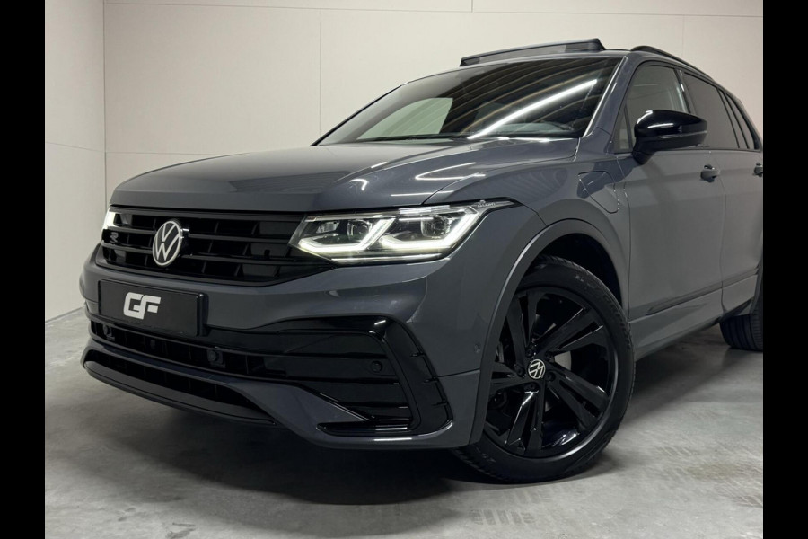 Volkswagen Tiguan 1.4 TSI eHybrid Black Style R-Line Pano Sfeer Trekh.