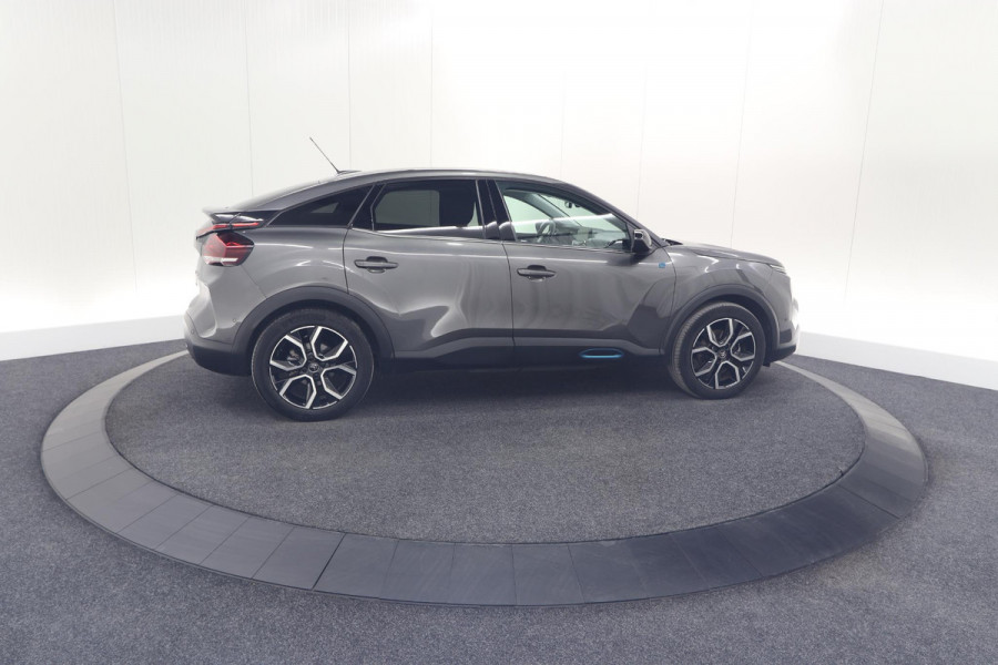 Citroën Ë-C4 Shine 50 kWh | Camera | Pack Winter | Apple Carplay | Navigatie