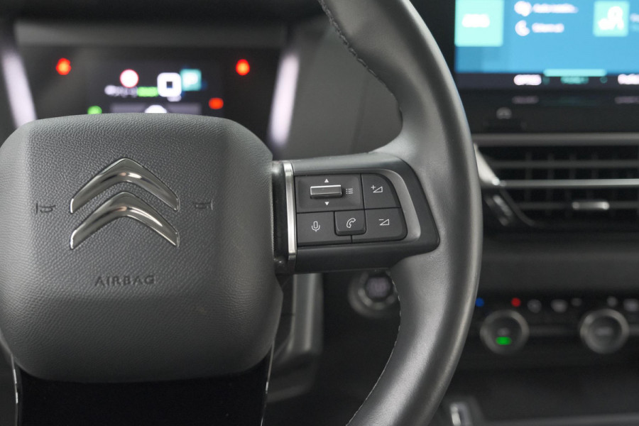 Citroën Ë-C4 Shine 50 kWh | Camera | Pack Winter | Apple Carplay | Navigatie