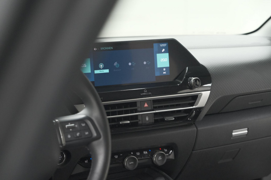 Citroën Ë-C4 Shine 50 kWh | Camera | Pack Winter | Apple Carplay | Navigatie