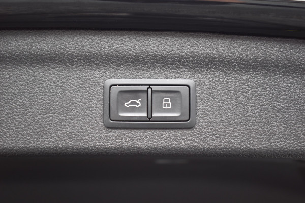 Audi Q3 45 TFSI e 245pk S-TRONIC PRO-LINE VIRTUAL/PDC/CARPLAY