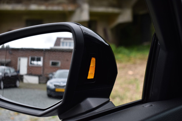Audi Q3 45 TFSI e 245pk S-TRONIC PRO-LINE VIRTUAL/PDC/CARPLAY