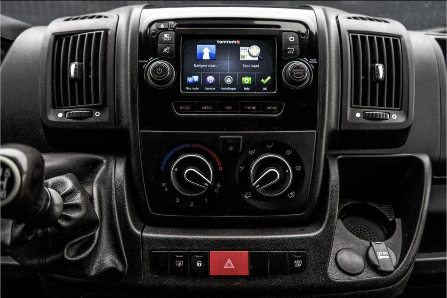 Peugeot Boxer 330 BlueHDI | L2H2 | Imperiaal | Ladder | Camera | Navi | Cruise | Airco | Euro 6
