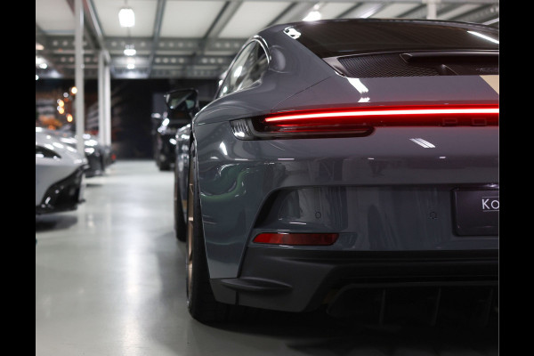 Porsche 911 4.0 GT3 Touring | Arctic Grey - Sport Chrono - Lift
