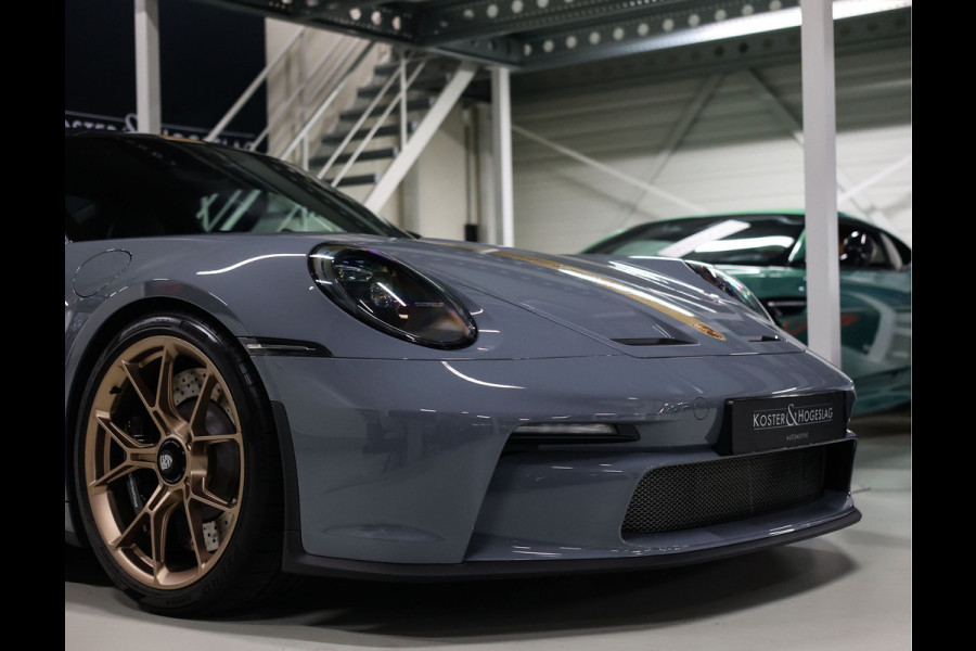 Porsche 911 4.0 GT3 Touring | Arctic Grey - Sport Chrono - Lift