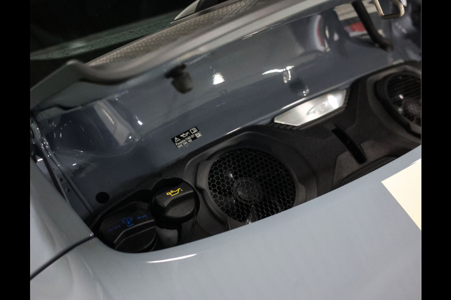 Porsche 911 4.0 GT3 Touring | Arctic Grey - Sport Chrono - Lift