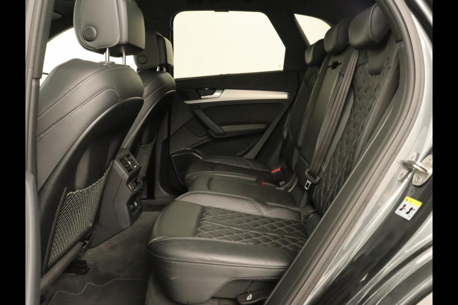 Audi Q5 55 TFSIe S edition | Panoramadak | 360 Camera | Massage | Adaptive cruise | Bang & Olufsen | Luchtvering | Head-Up | Achterbankverwarming | Carplay | Trekhaak | Stuurverwarming | Matrix LED | PHEV | Plug In