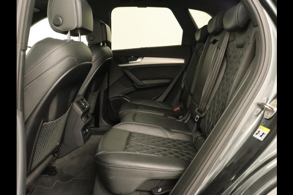Audi Q5 55 TFSIe S edition | Panoramadak | 360 Camera | Massage | Adaptive cruise | Bang & Olufsen | Luchtvering | Head-Up | Achterbankverwarming | Carplay | Trekhaak | Stuurverwarming | Matrix LED | PHEV | Plug In