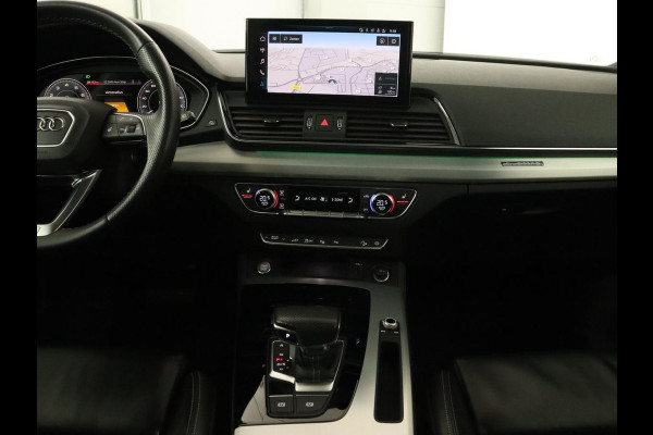 Audi Q5 55 TFSIe S edition | Panoramadak | 360 Camera | Massage | Adaptive cruise | Bang & Olufsen | Luchtvering | Head-Up | Achterbankverwarming | Carplay | Trekhaak | Stuurverwarming | Matrix LED | PHEV | Plug In