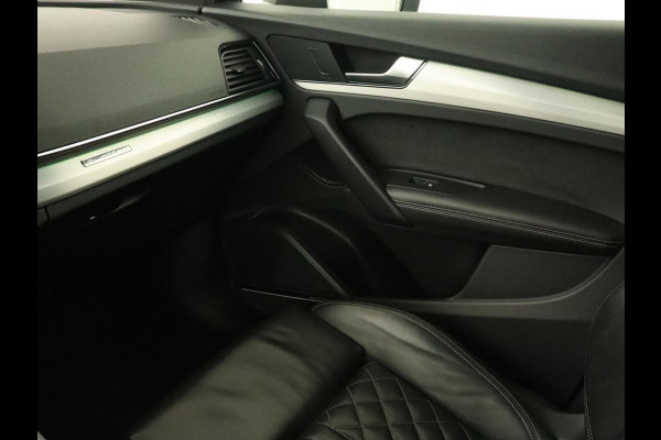 Audi Q5 55 TFSIe S edition | Panoramadak | 360 Camera | Massage | Adaptive cruise | Bang & Olufsen | Luchtvering | Head-Up | Achterbankverwarming | Carplay | Trekhaak | Stuurverwarming | Matrix LED | PHEV | Plug In