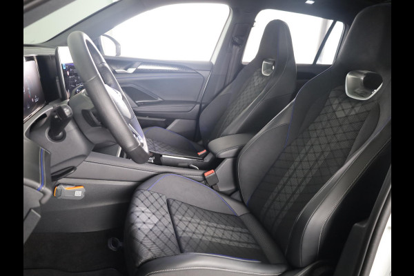 Volkswagen Tiguan 1.5 eHybrid R-Line Edition 204PK PHEV | Verlengde garantie | Panorama dak | Trekhaak | Black Style | Matrix koplampen |  Assistance pakket plus |