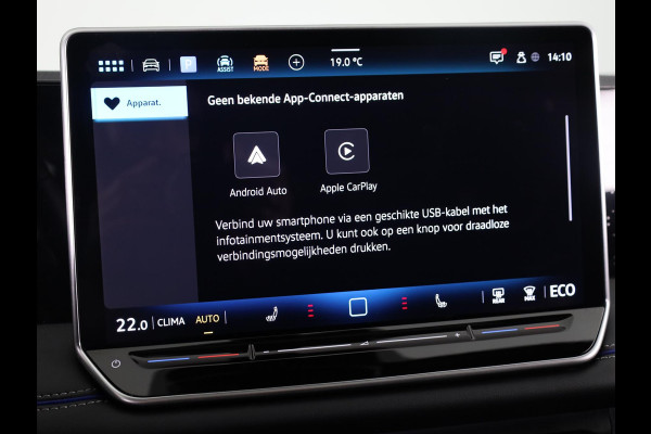 Volkswagen Tiguan 1.5 eHybrid R-Line Edition 204PK PHEV | Verlengde garantie | Panorama dak | Trekhaak | Black Style | Matrix koplampen |  Assistance pakket plus |