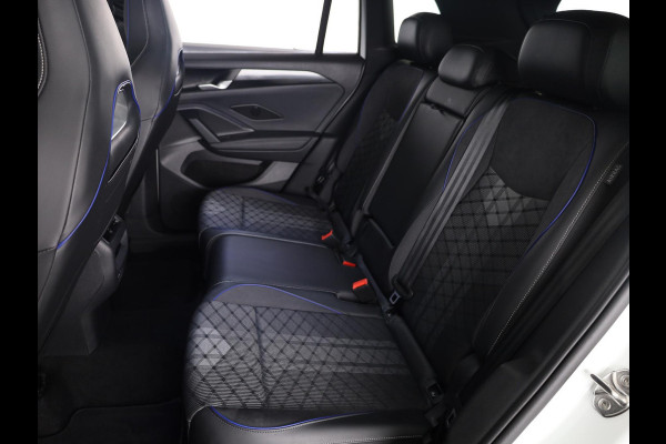 Volkswagen Tiguan 1.5 eHybrid R-Line Edition 204PK PHEV | Verlengde garantie | Panorama dak | Trekhaak | Black Style | Matrix koplampen |  Assistance pakket plus |