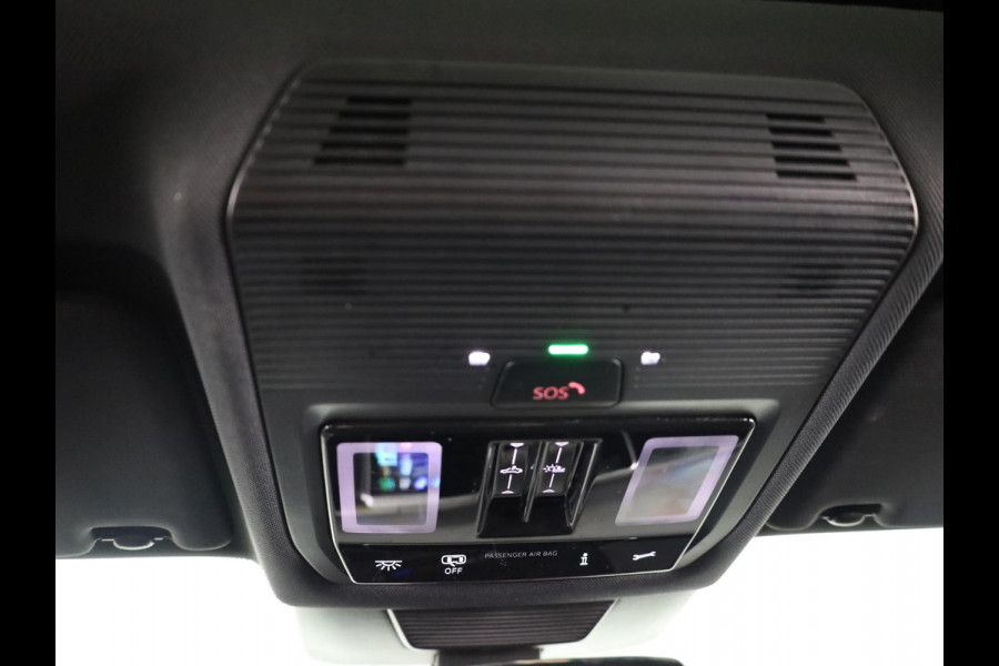 Volkswagen Tiguan 1.5 eHybrid R-Line Edition 204PK PHEV | Verlengde garantie | Panorama dak | Trekhaak | Black Style | Matrix koplampen |  Assistance pakket plus |