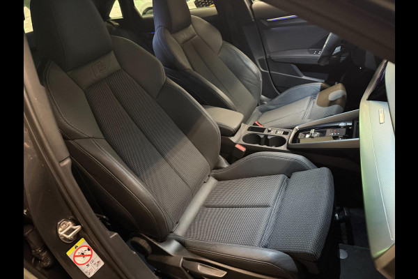 Audi A3 Limousine 35 TFSI 2X S-LINE BLACK-LINE V-COCKPIT/NAVI/DAB/CARPLAY/ECC/PDC/CRUISE///