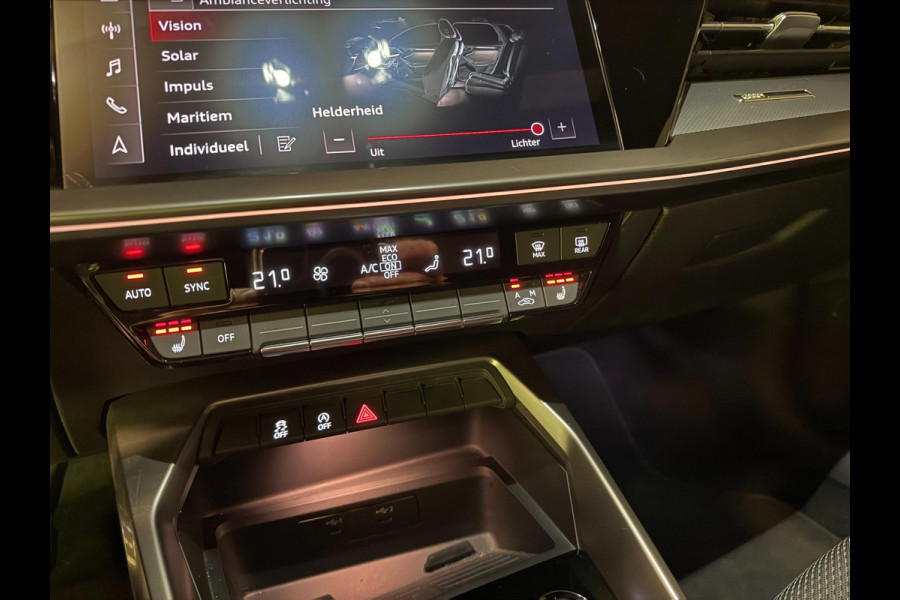Audi A3 Limousine 35 TFSI 2X S-LINE BLACK-LINE V-COCKPIT/NAVI/DAB/CARPLAY/ECC/PDC/CRUISE///