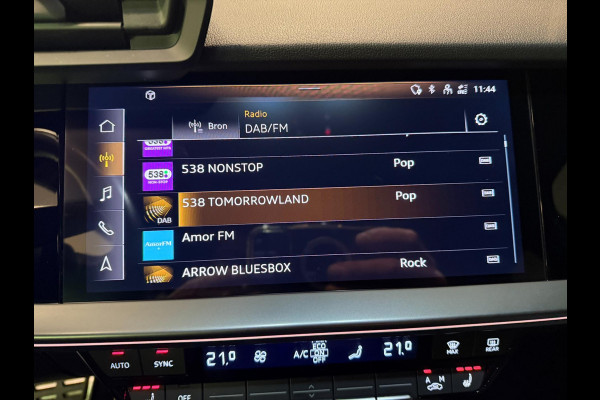Audi A3 Limousine 35 TFSI 2X S-LINE BLACK-LINE V-COCKPIT/NAVI/DAB/CARPLAY/ECC/PDC/CRUISE///
