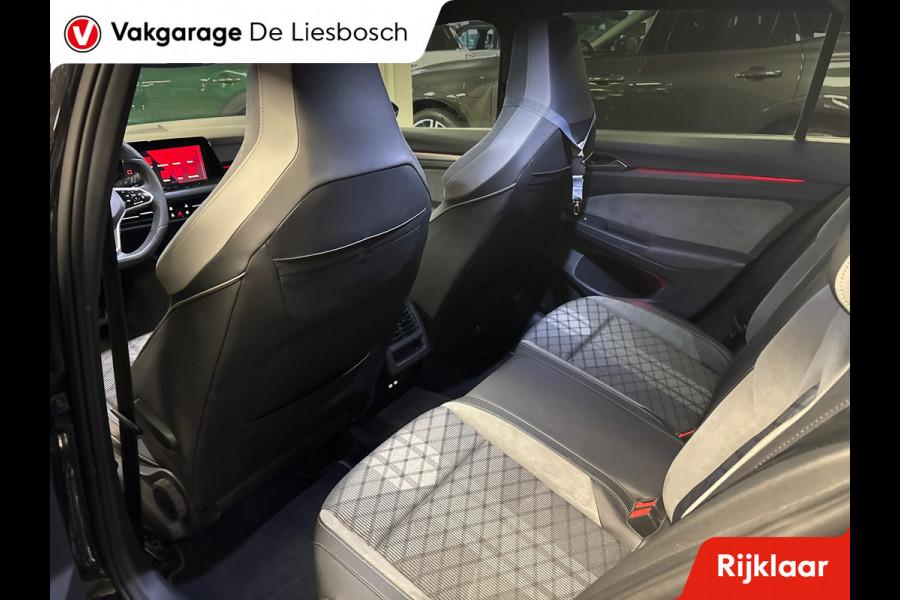 Volkswagen GOLF Variant 1.5 eTSI R-Line Business+/navi/camera/apple carplay/trekhaak