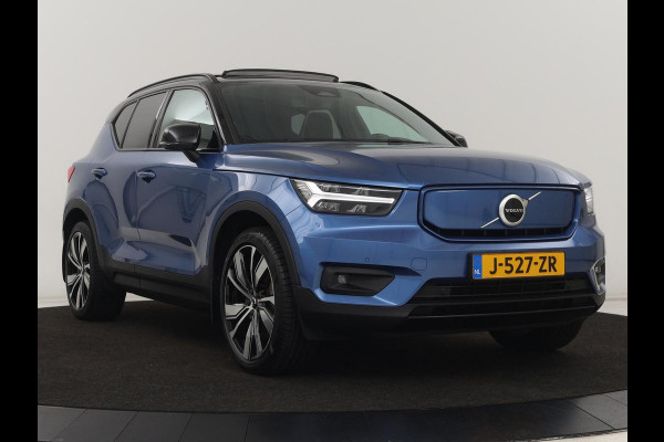 Volvo XC40 Recharge P8 AWD R Design | Panoramadak | Trekhaak | Stoel & stuurverwarming | Adaptive cruise | Carplay | Full LED | Camera | Leder/Alcantara | Keyless