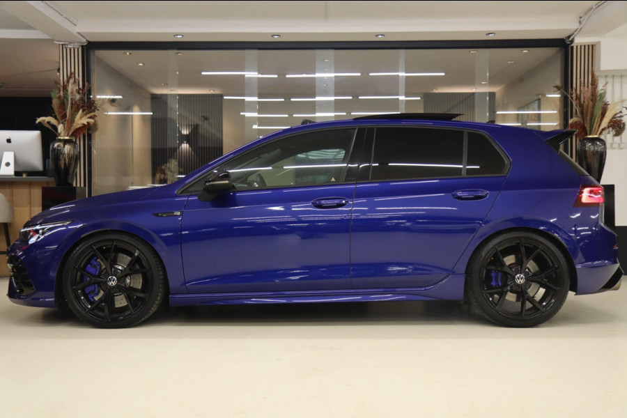 Volkswagen Golf 2.0 TSI R 4Motion PERFORMANCE AKRA/ABT/PANO/CAM/IQ/H&K/BOMVOL