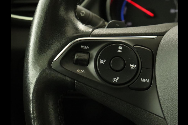Opel Grandland X 1.6 Turbo Hybrid4 Business Elegance | Trekhaak | Stoelverwarming | Keyless | 360 Camera | Half leder | Carplay | Navigatie | PHEV | Plug In