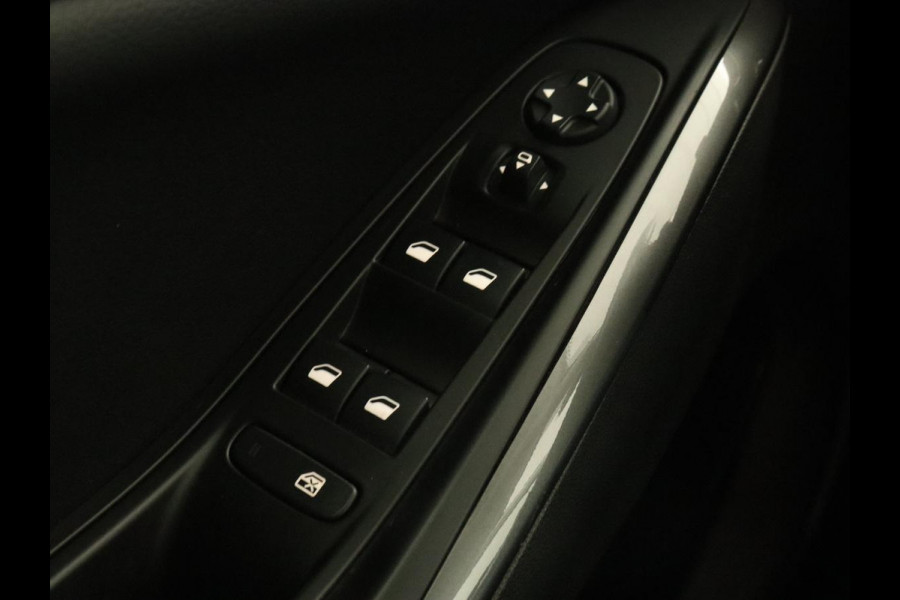 Opel Grandland X 1.6 Turbo Hybrid4 Business Elegance | Trekhaak | Stoelverwarming | Keyless | 360 Camera | Half leder | Carplay | Navigatie | PHEV | Plug In