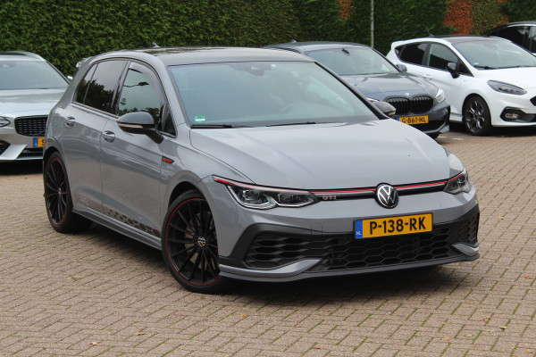 Volkswagen Golf 2.0 TSI GTI Clubsport 45 Jahre Edition / Verlengde Garantie / Akrapovic / Trekhaak / Camera / Harman Kardon / Keyless / 19'' / Apple CarPlay / Matrix LED / Dodehoek / Stuur+Stoelverwarming / ACC