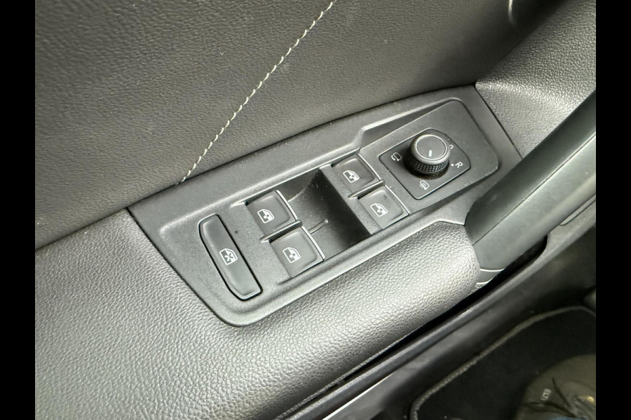 Volkswagen Tiguan 1.4 TSI eHybrid R-Line PANORAMADAK HEAD UP