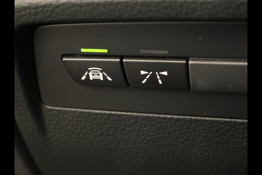 BMW 4 Serie Gran Coupé 435d xDrive M Sport | Schuifdak | Adaptive cruise | Leder | Carplay | Stoelverwarming | Adaptief LED | Sportstoelen | Camera | 20'' | Navigatie