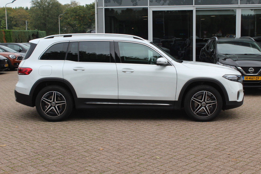 Mercedes-Benz EQB 250+ Luxury Line 71 kWh / Camera / Apple CarPlay / Half leder / Keyless / 18'' / Navigatie / DAB / Dodehoek / Cruise Control