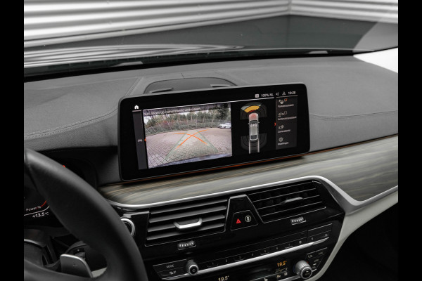 BMW 6 Serie Gran Turismo 640i xDrive - Integral Active Steering - Stoelverwarming Voor+Achter - GT BMW 6 Serie Gran Turismo 640i xDrive - Integral Active Steering - Stoelverwarming Voor+Achter - GT