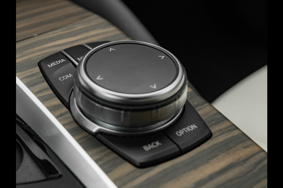 BMW 6 Serie Gran Turismo 640i xDrive - Integral Active Steering - Stoelverwarming Voor+Achter - GT BMW 6 Serie Gran Turismo 640i xDrive - Integral Active Steering - Stoelverwarming Voor+Achter - GT