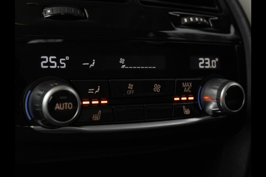 BMW 6 Serie Gran Turismo 640i xDrive - Integral Active Steering - Stoelverwarming Voor+Achter - GT BMW 6 Serie Gran Turismo 640i xDrive - Integral Active Steering - Stoelverwarming Voor+Achter - GT