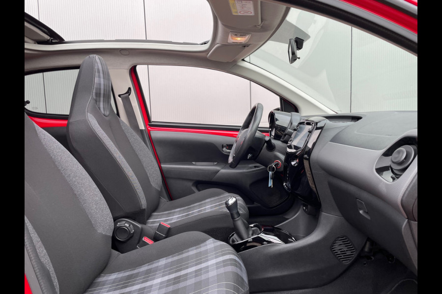 Peugeot 108 1.0 e-VTi Allure TOP! Caprplay / Open Dak / Camera