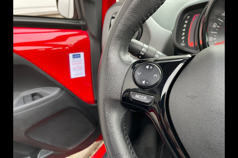 Peugeot 108 1.0 e-VTi Allure TOP! Caprplay / Open Dak / Camera