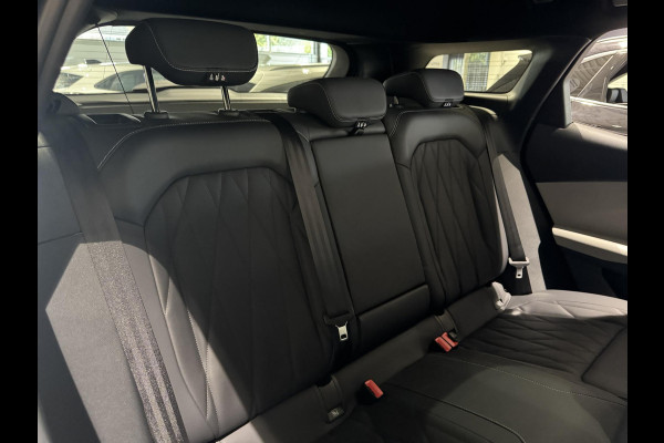 Ford Explorer Premium Extended Range RWD 77 kWh Ford Voorraad  | Panoramadak | 21 inch lichtmetalen | Driver Assistance Pack