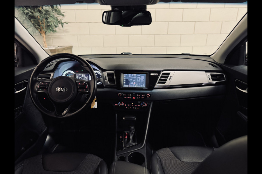 Kia Niro 1.6 GDi Hybrid DynamicLine | Trekhaak | Camera | Navi