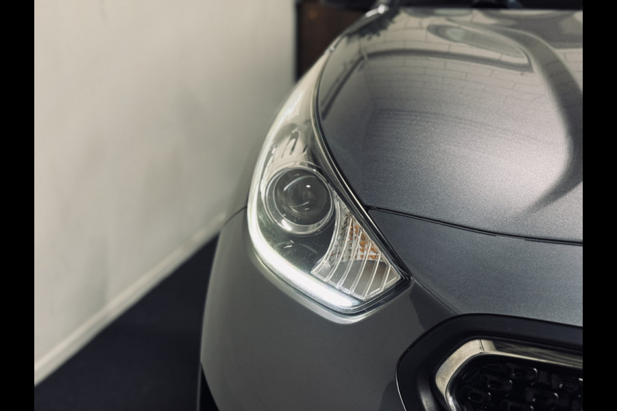 Kia Niro 1.6 GDi Hybrid DynamicLine | Trekhaak | Camera | Navi