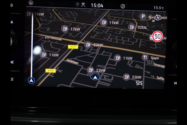 Volkswagen T-Roc 1.5 TSI Style 150 PK DSG | Trekhaak afneembaar | Navigatie | Stoel verwarming en massage | Alcantara |