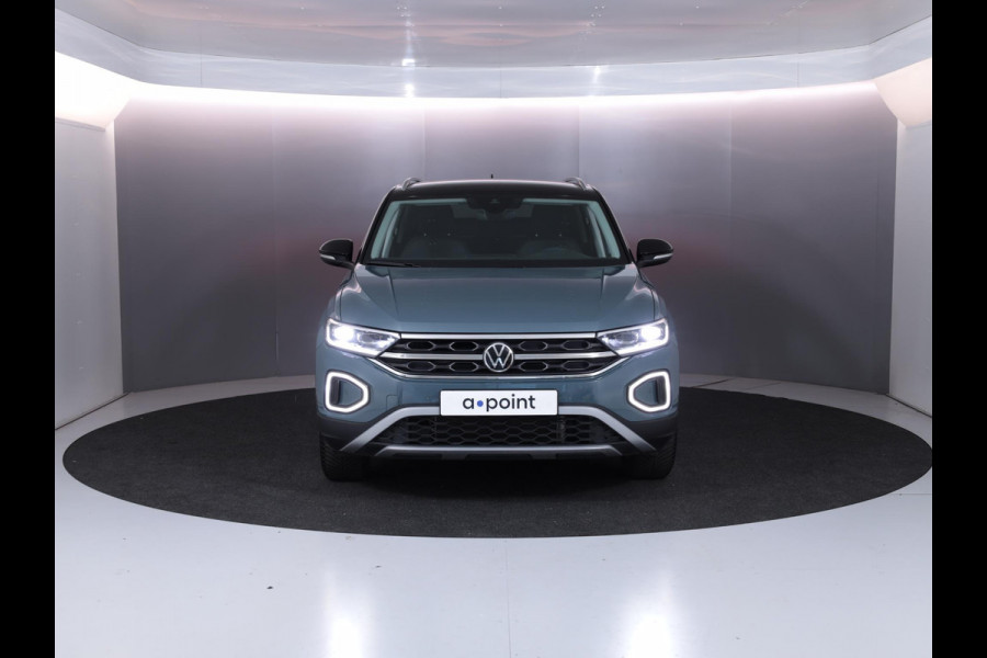 Volkswagen T-Roc 1.5 TSI Style 150 PK DSG | Trekhaak afneembaar | Navigatie | Stoel verwarming en massage | Alcantara |