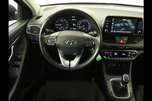 Hyundai i30 1.4 T-GDI Comfort | Carplay | Trekhaak | Camera | Navigatie | Climate control | Cruise control | Parkeerhulp
