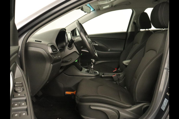 Hyundai i30 1.4 T-GDI Comfort | Carplay | Trekhaak | Camera | Navigatie | Climate control | Cruise control | Parkeerhulp