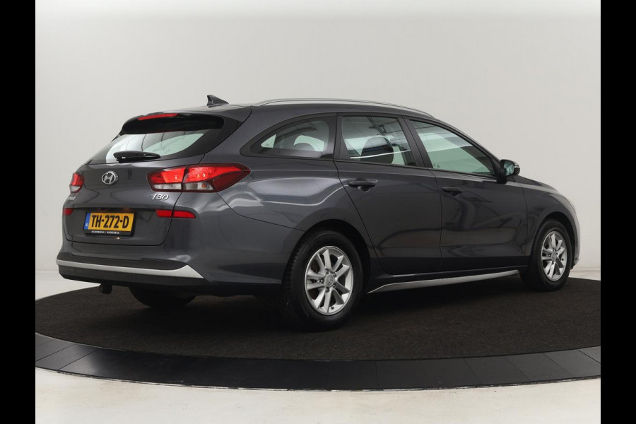 Hyundai i30 1.4 T-GDI Comfort | Carplay | Trekhaak | Camera | Navigatie | Climate control | Cruise control | Parkeerhulp