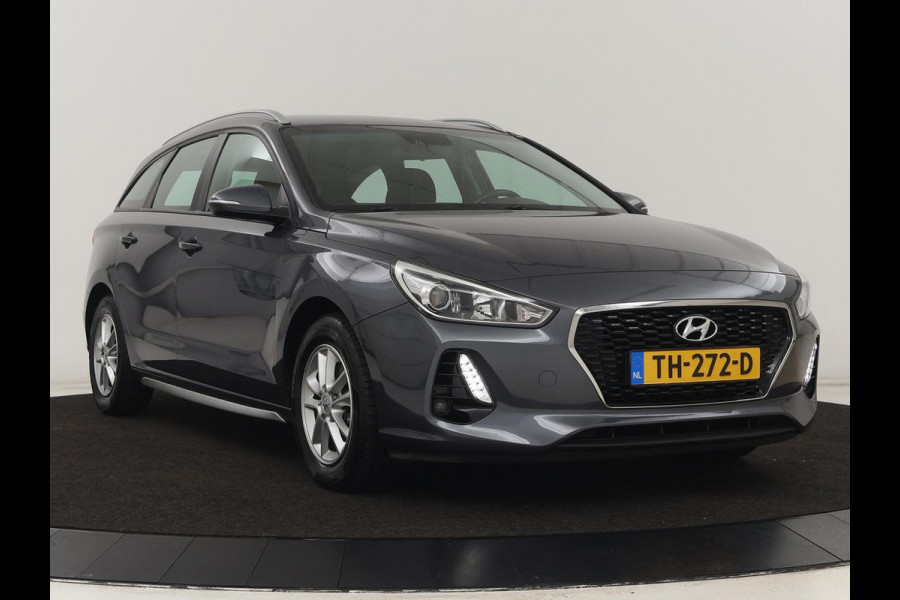 Hyundai i30 1.4 T-GDI Comfort | Carplay | Trekhaak | Camera | Navigatie | Climate control | Cruise control | Parkeerhulp