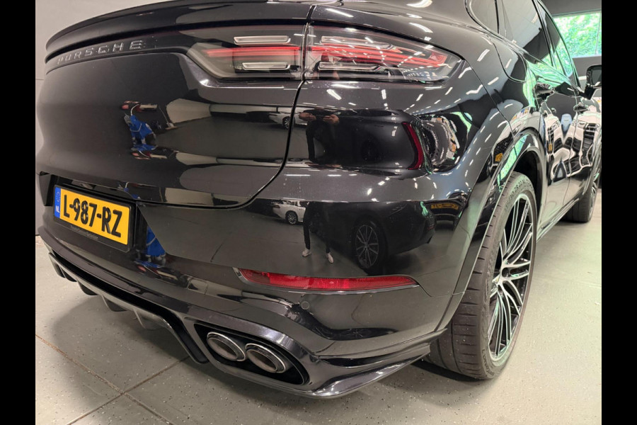 Porsche Cayenne Coupé 3.0 E-Hybrid TECHART FULL-OPTION!!!