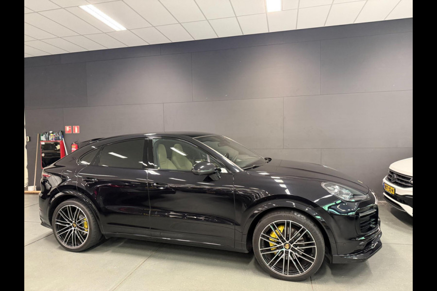 Porsche Cayenne Coupé 3.0 E-Hybrid TECHART FULL-OPTION!!!