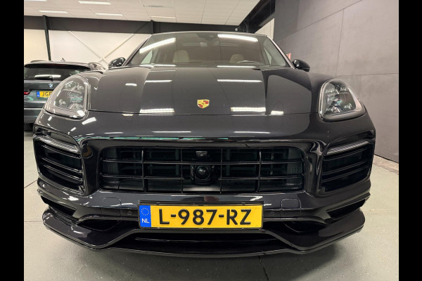 Porsche Cayenne Coupé 3.0 E-Hybrid TECHART FULL-OPTION!!!