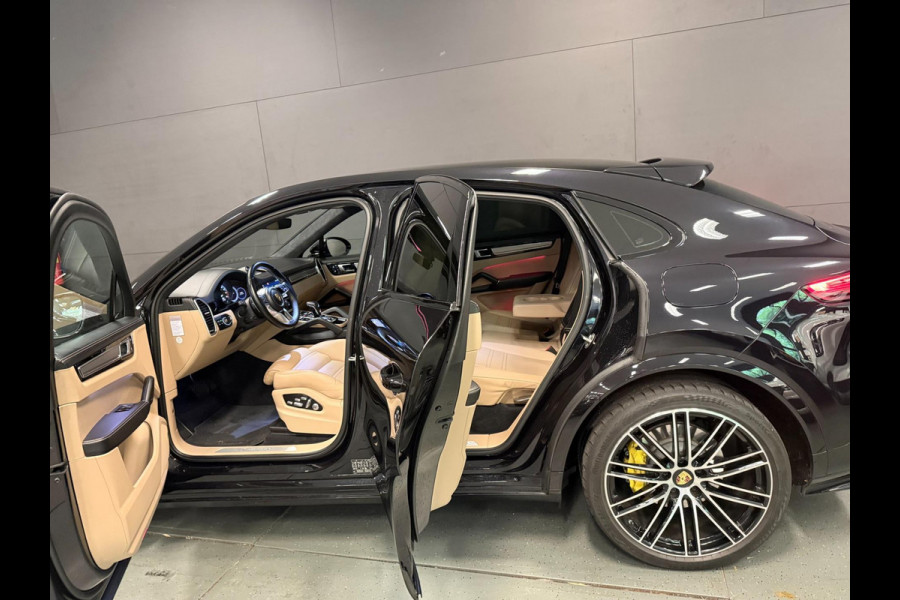 Porsche Cayenne Coupé 3.0 E-Hybrid TECHART FULL-OPTION!!!